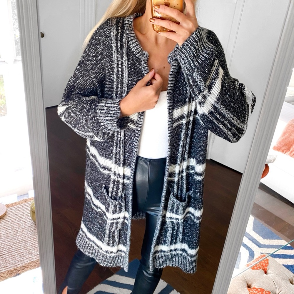 🖤 JANINA BLACK GREY WHITE LONG KNIT CARDIGAN SWEATER!